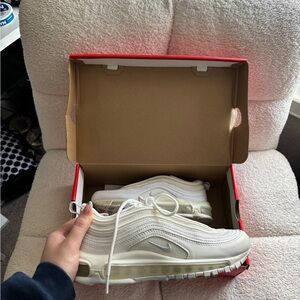 Nike women’s white Sneakers